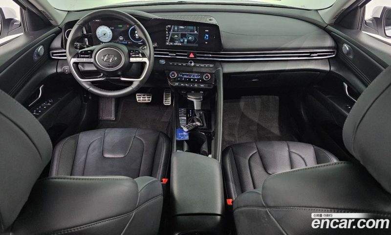Hyundai Avante 1.6