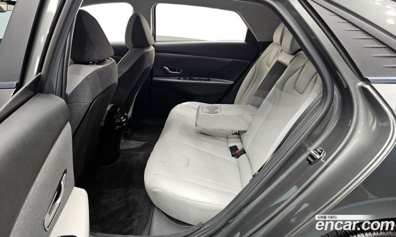 Hyundai Avante 1.6