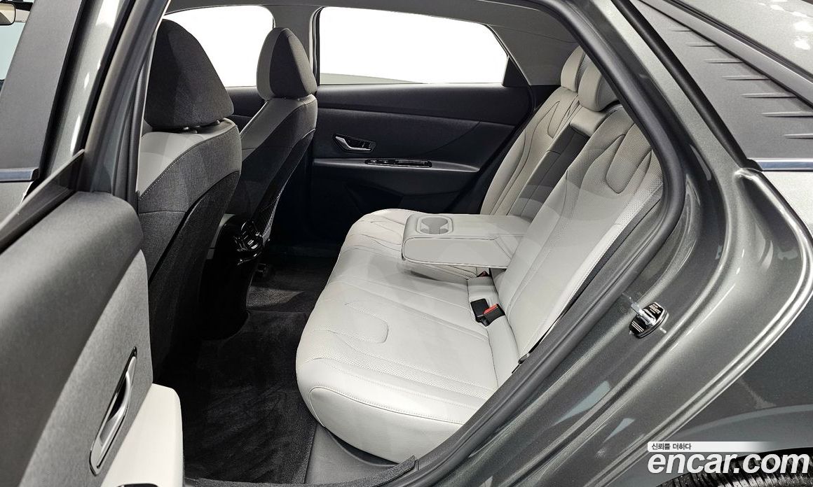 Hyundai Avante 1.6