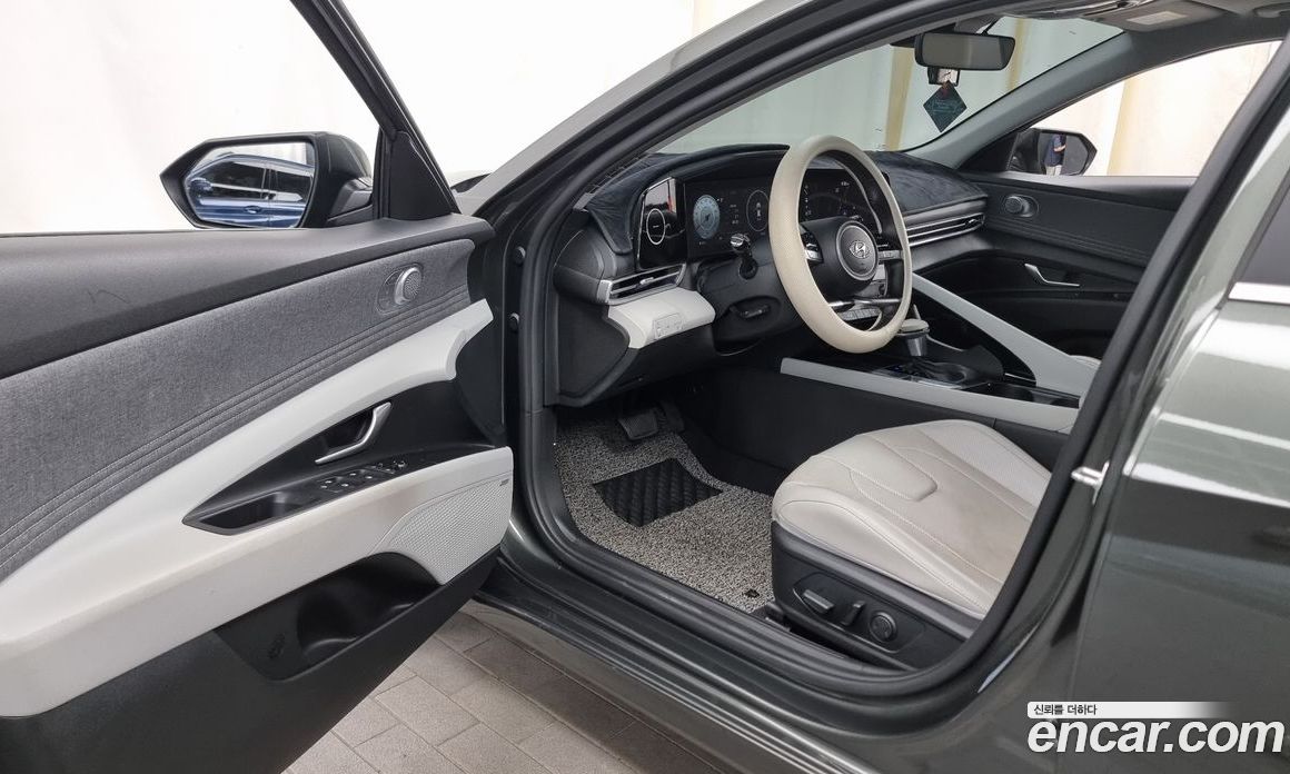 Hyundai Avante 1.6