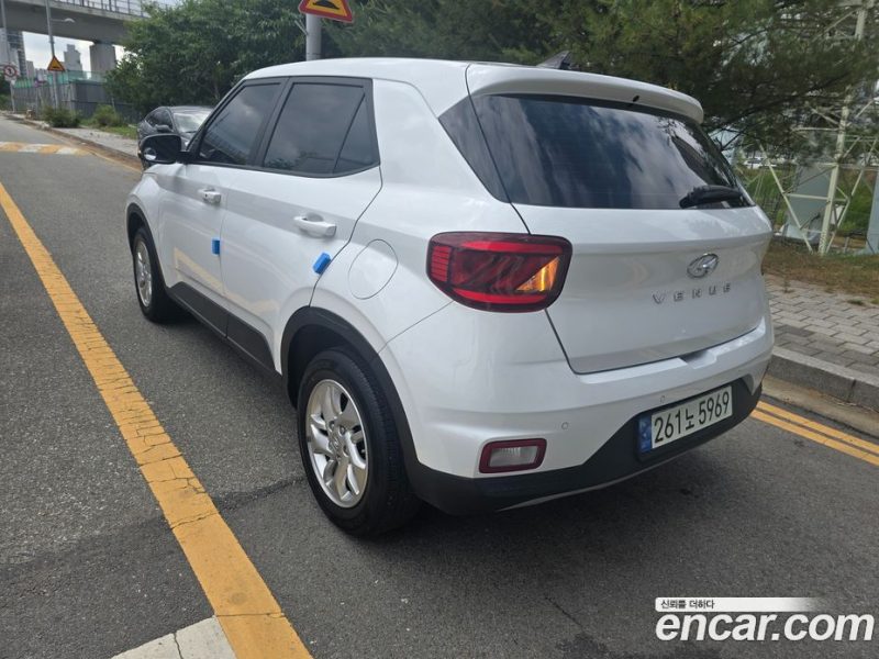 Hyundai Venue 1.6 Modern
