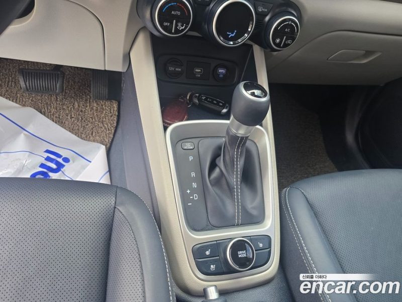 Hyundai Venue 1.6 Modern