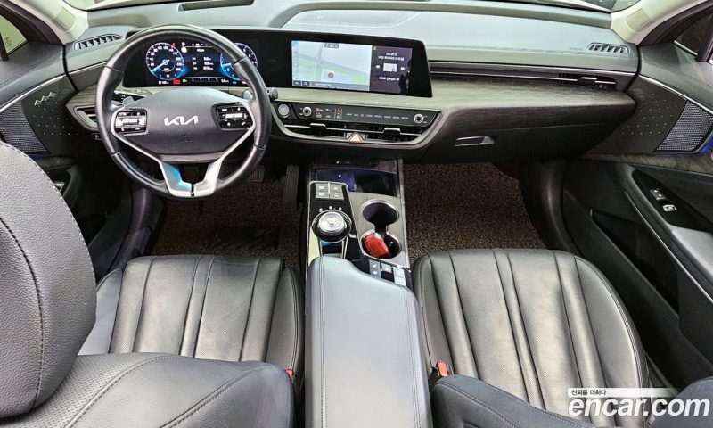 Kia K8 2.5 Gasoline 2WD
