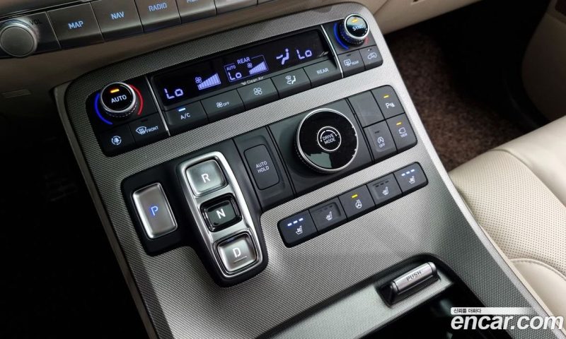 Hyundai Palisade Diesel 2.2 2WD