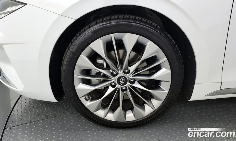 Hyundai Grandeur 2.5