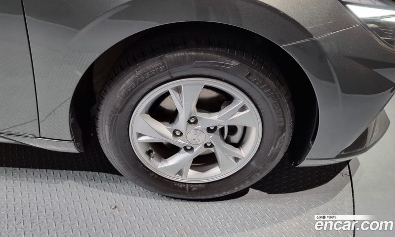 Hyundai Avante 1.6