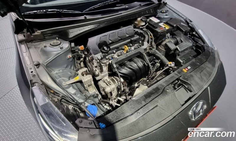 Hyundai Avante 1.6