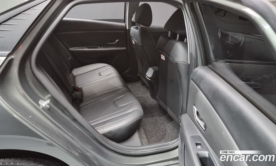 Hyundai Avante 1.6