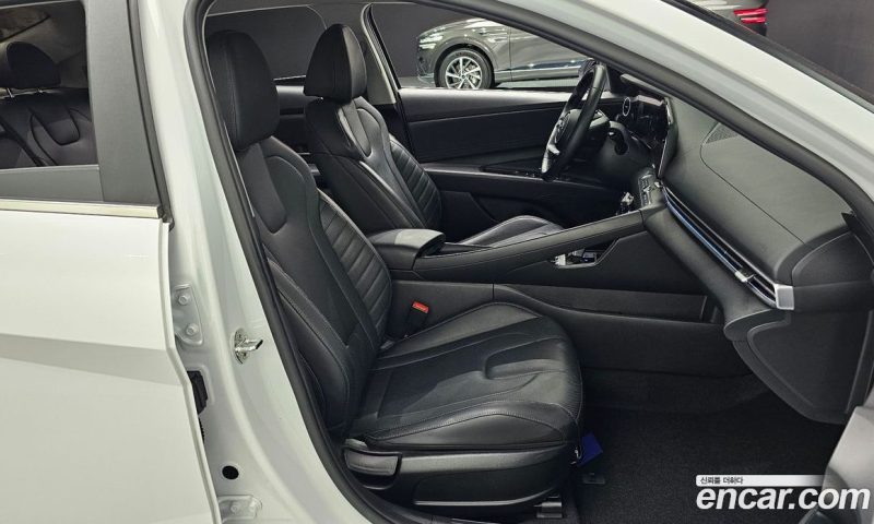 Hyundai Avante 1.6