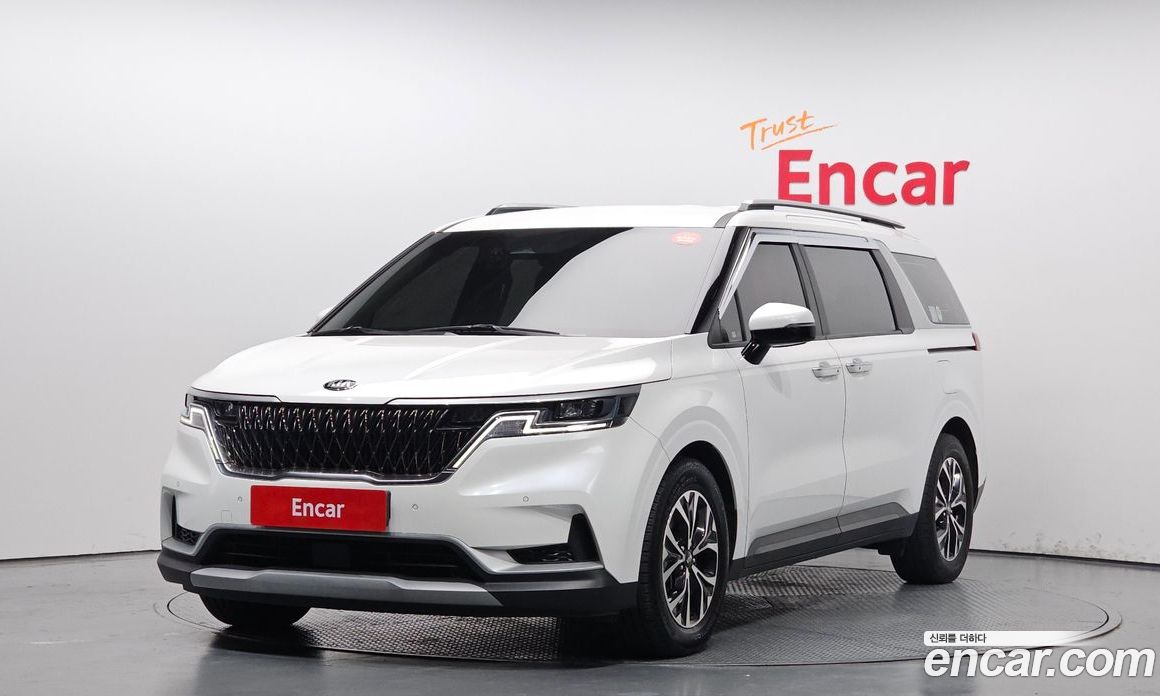 Kia Carnival 9-Seater Prestige