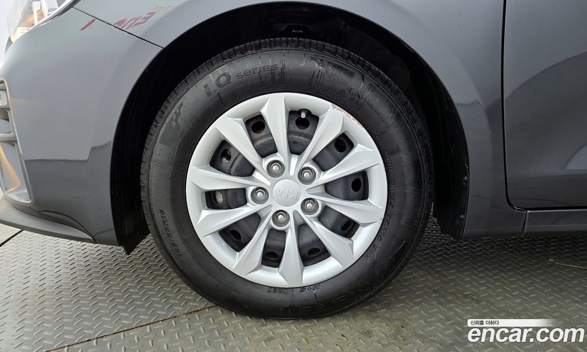 Kia K3 Standard