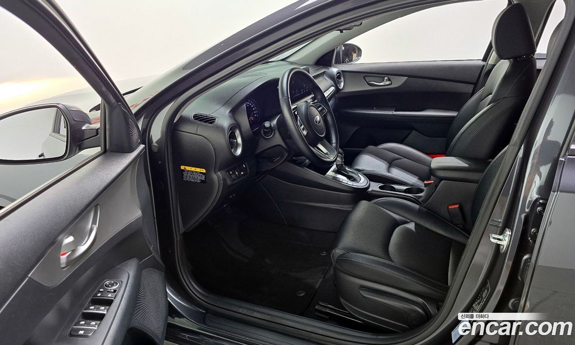 Kia K3 Standard
