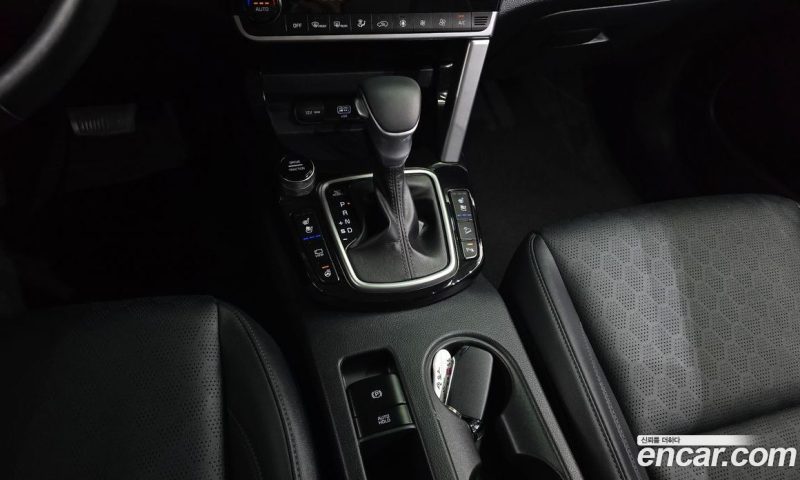 Kia Seltos Gasoline 1.6 Turbo 2WD