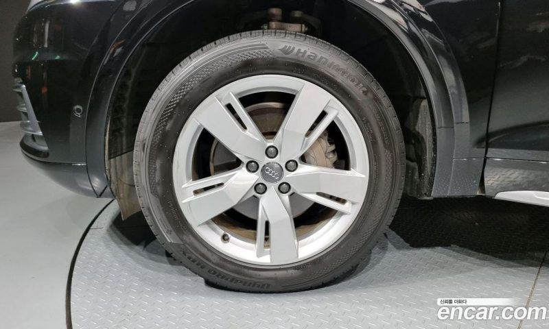 Audi Q5 45 TFSI Quattro Premium