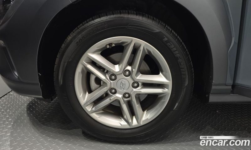 Hyundai Kona Gasoline 2.0 2WD