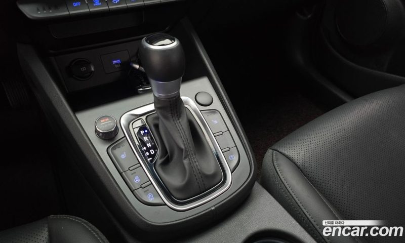 Hyundai Kona Gasoline 2.0 2WD