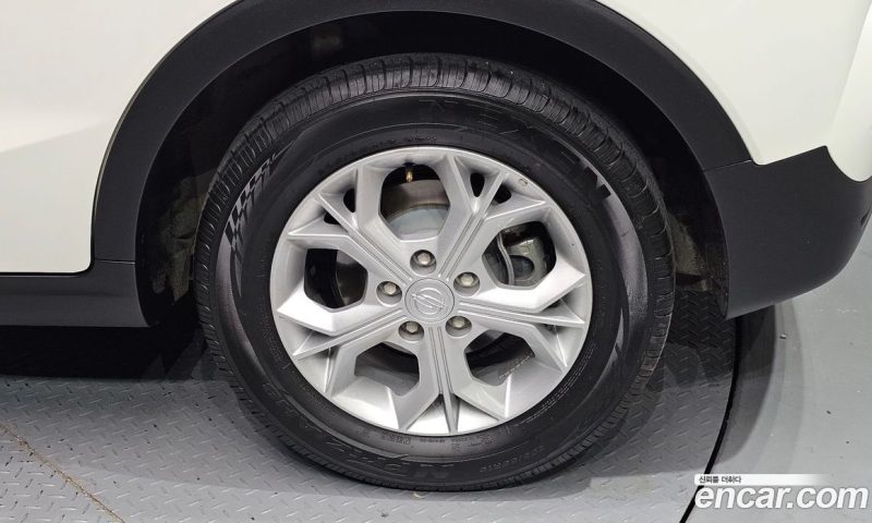 SsangYong Tivoli Gasoline 1.5 2WD