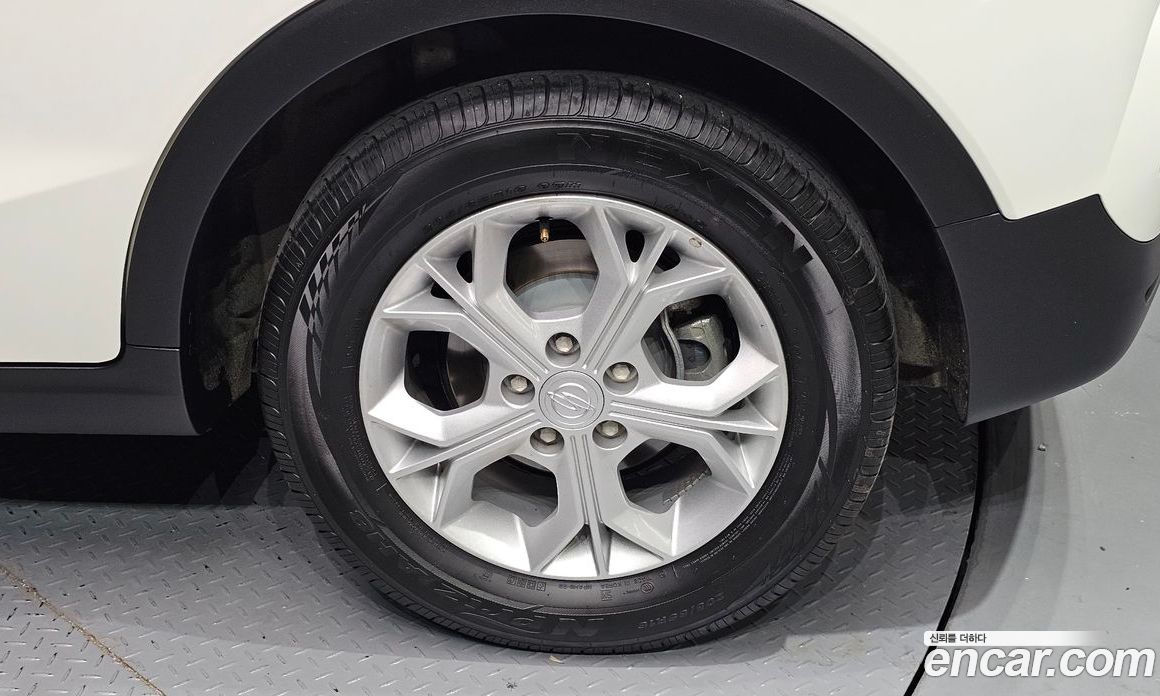 SsangYong Tivoli Gasoline 1.5 2WD
