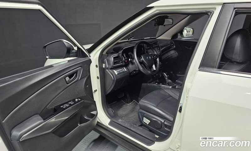 SsangYong Tivoli Gasoline 1.5 2WD