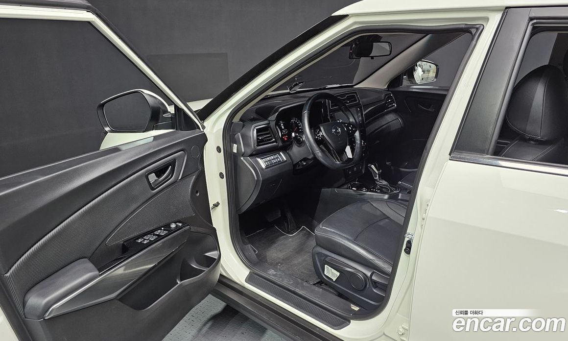 SsangYong Tivoli Gasoline 1.5 2WD