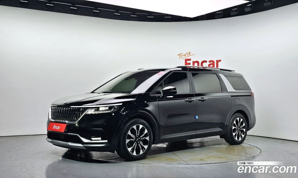 Kia Carnival 9-Seater Prestige