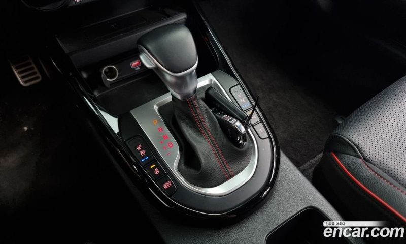 Kia K3 1.6 Turbo GT 5Door
