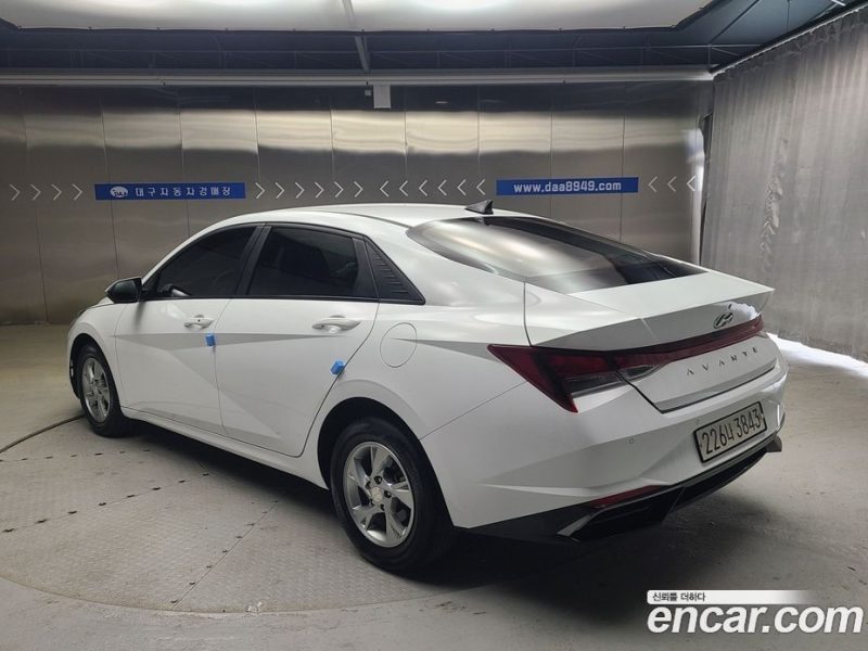 Hyundai Avante 1.6