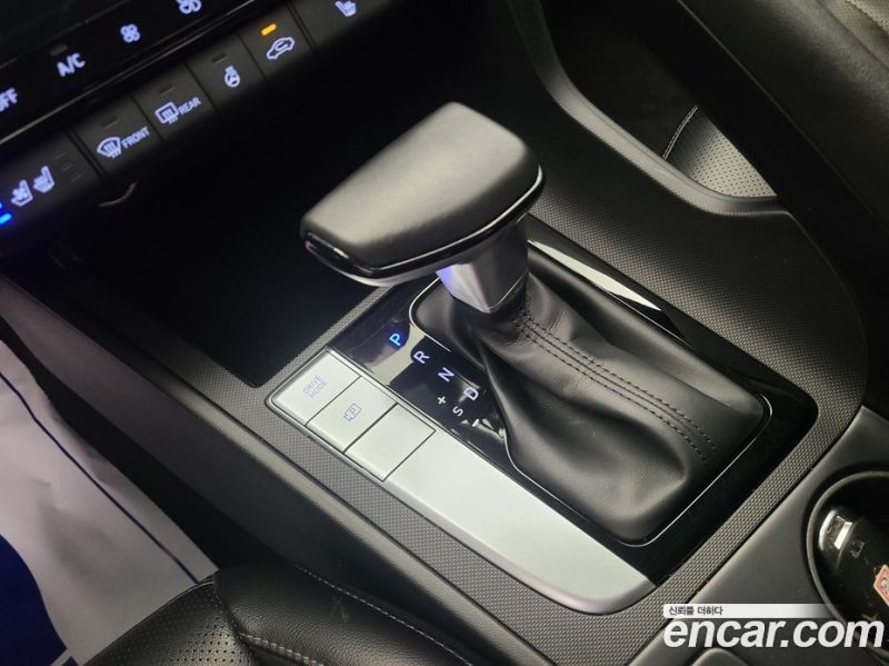 Hyundai Avante 1.6