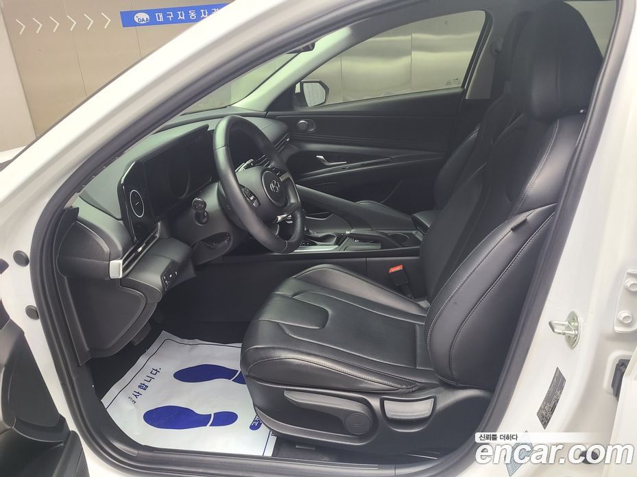 Hyundai Avante 1.6