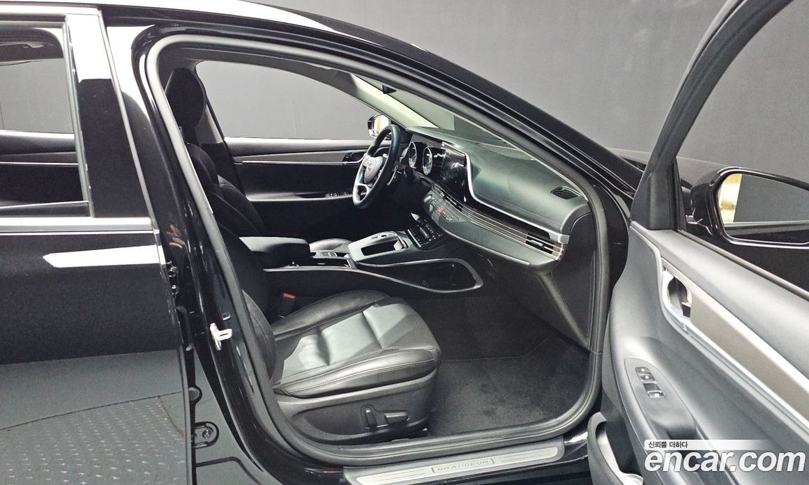 Hyundai Grandeur 2.5