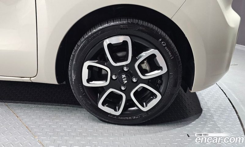 Kia Ray Signature