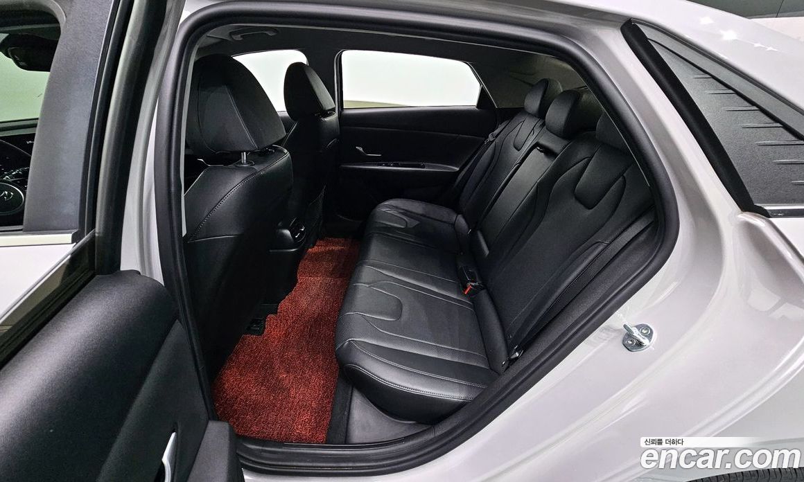 Hyundai Avante 1.6