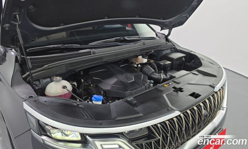Kia Carnival 7-Seater Signature