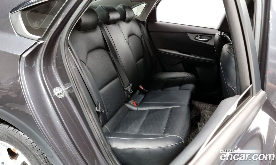Kia K3 Prestige