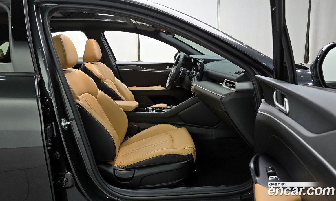 Kia K5 2.0