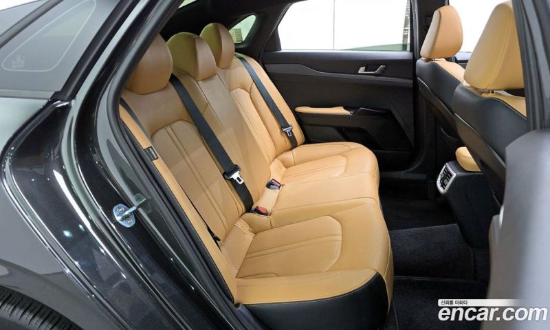 Kia K5 2.0
