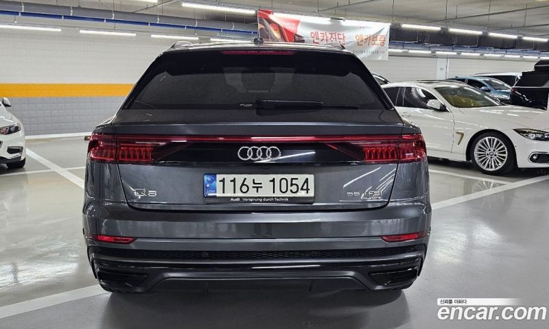 Audi Q8 55 TFSI Quattro Premium