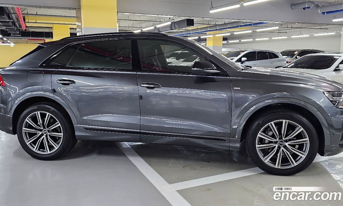 Audi Q8 55 TFSI Quattro Premium