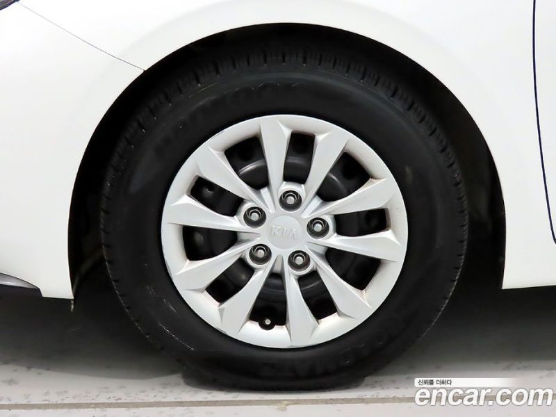 Kia K3 Standard