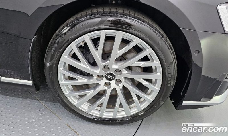Audi A8 55 TFSI Quattro LWB