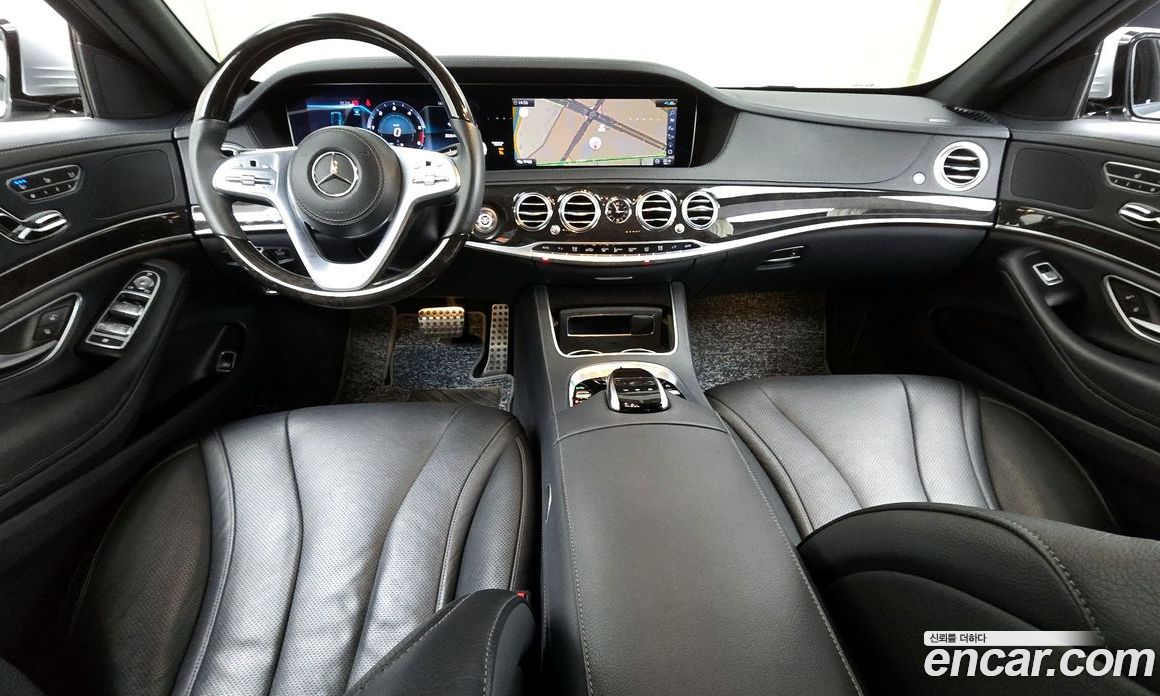 Mercedes Benz S-Class S350 D 4MATIC AMG Line