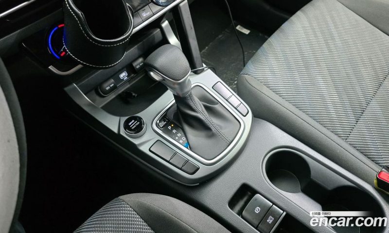 Kia Seltos Gasoline 1.6 Turbo 2WD