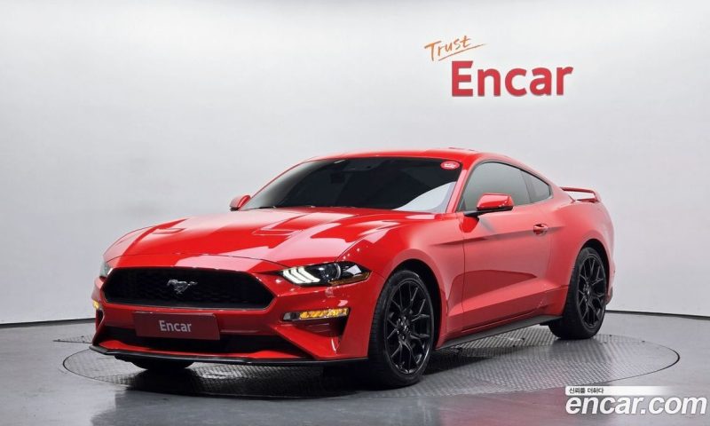 Ford Mustang Coupe