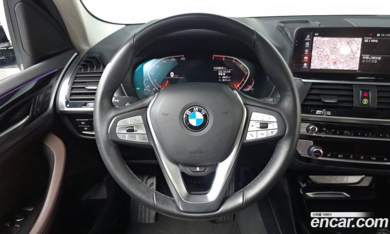 BMW X3 xDrive i20 Luxury