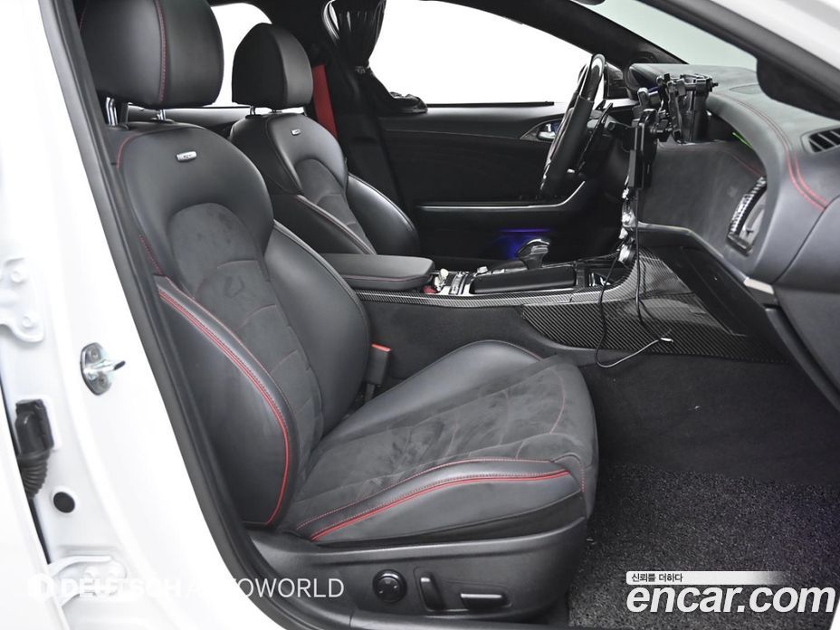 Kia Stinger 2.5 Masters ACRO EDITION