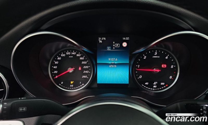 Mercedes Benz C-Class C220 D 4MATIC