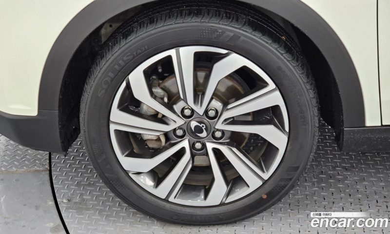 SsangYong Tivoli Gasoline 1.5 2WD