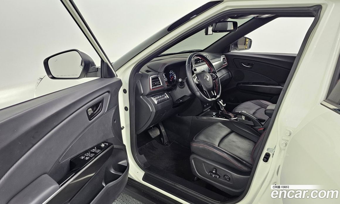 SsangYong Tivoli Gasoline 1.5 2WD