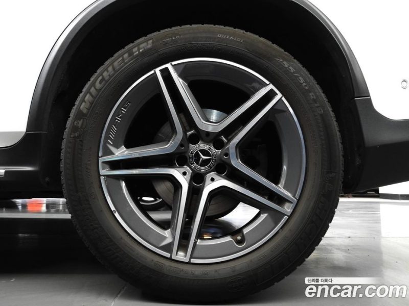 Mercedes Benz GLC-Class GLC220 D 4MATIC Coupe