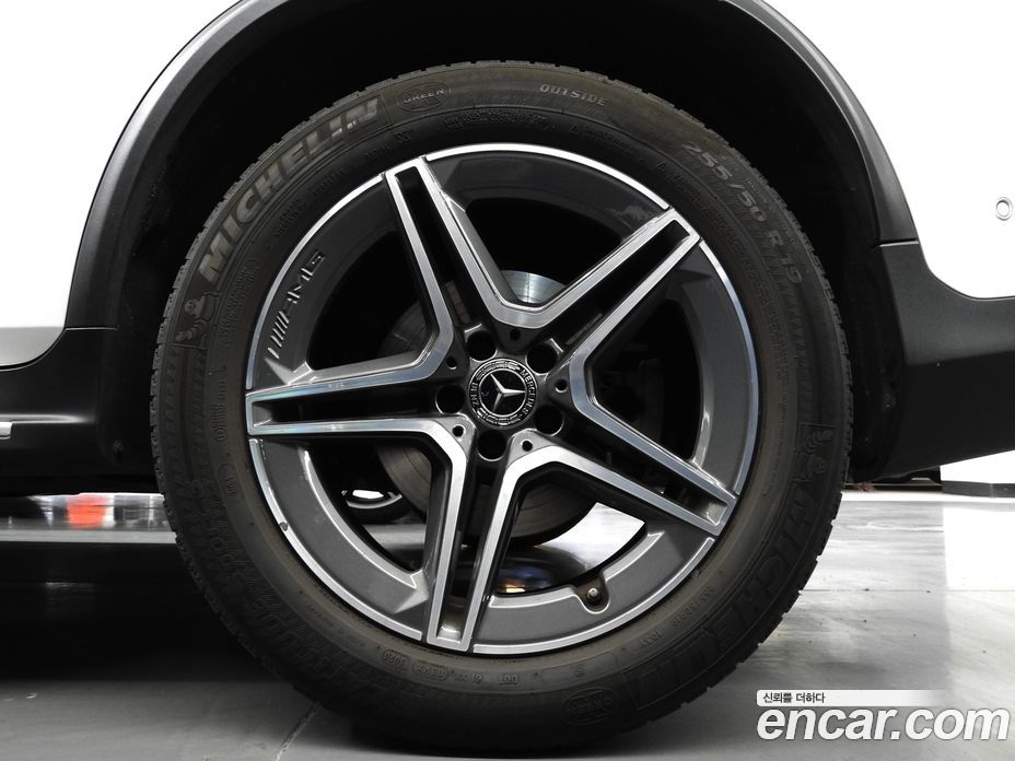 Mercedes Benz GLC-Class GLC220 D 4MATIC Coupe
